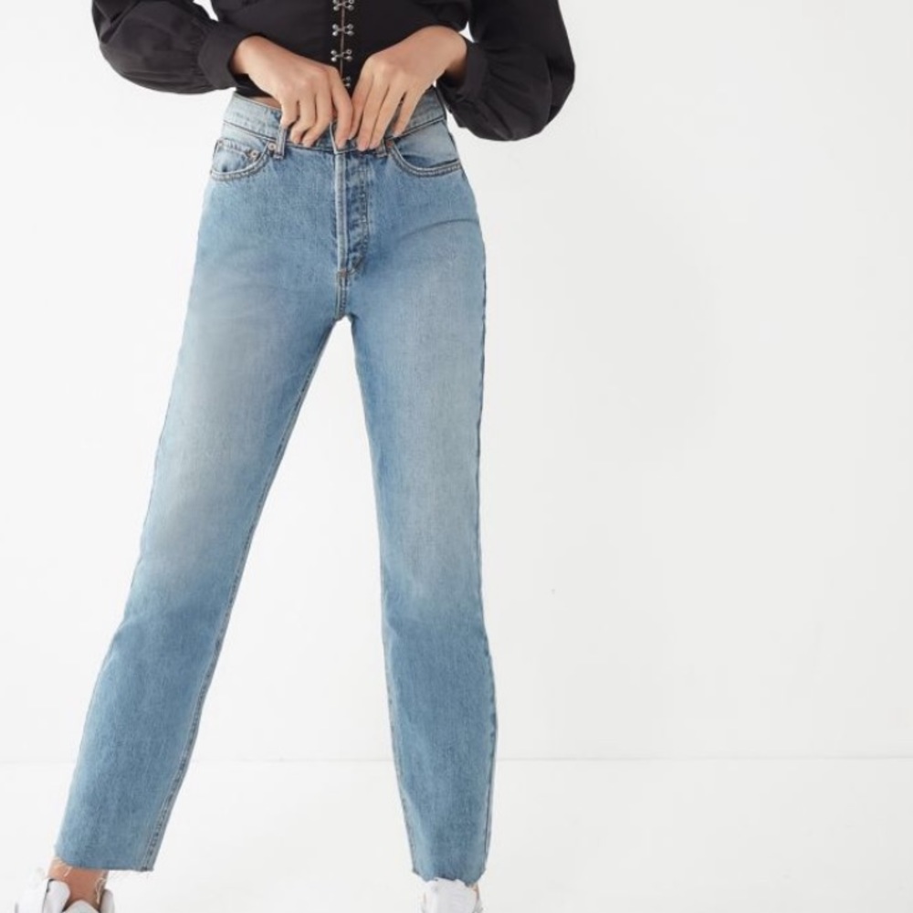 UO BDG High-Rise Slim Straight Cropped Jeans